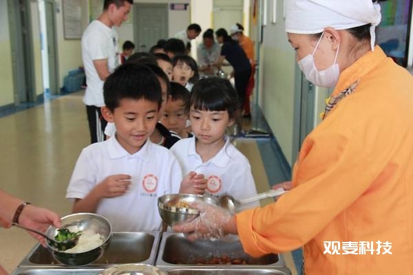 学校食堂竞争配送分析
